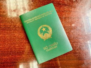 Bên cạnh hộ chiếu, thủ tục khi xin visa như thế nào? 