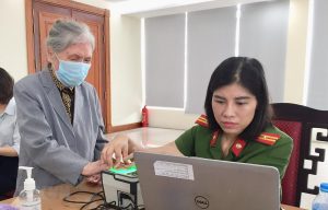 Hochieu24h - đơn vị chuyên cung cấp dịch vụ làm căn cước nhanh chất lượng, giá tốt