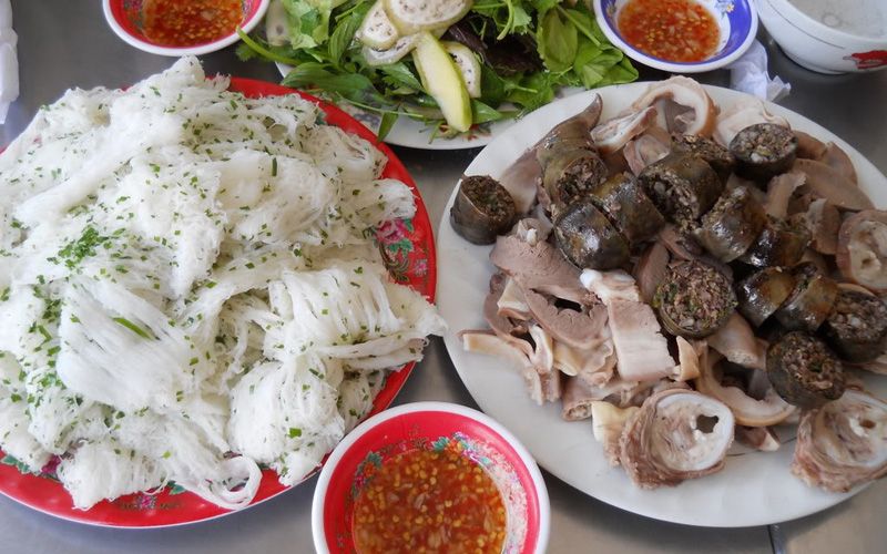 Bánh hỏi cháo lòng Diên Hồng