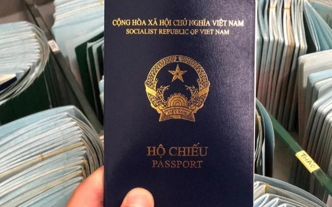  hộ chiếu nhanh tại Hà Đông