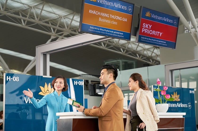 bạn được mang tối đa bao nhiêu tiền khi đi lên máy bay