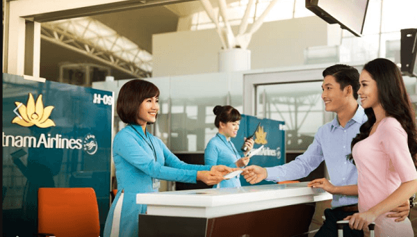 Bạn được mang tối đa bao nhiêu tiền khi đi lên máy bay