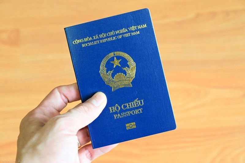 CCCD gắn chip làm hộ chiếu